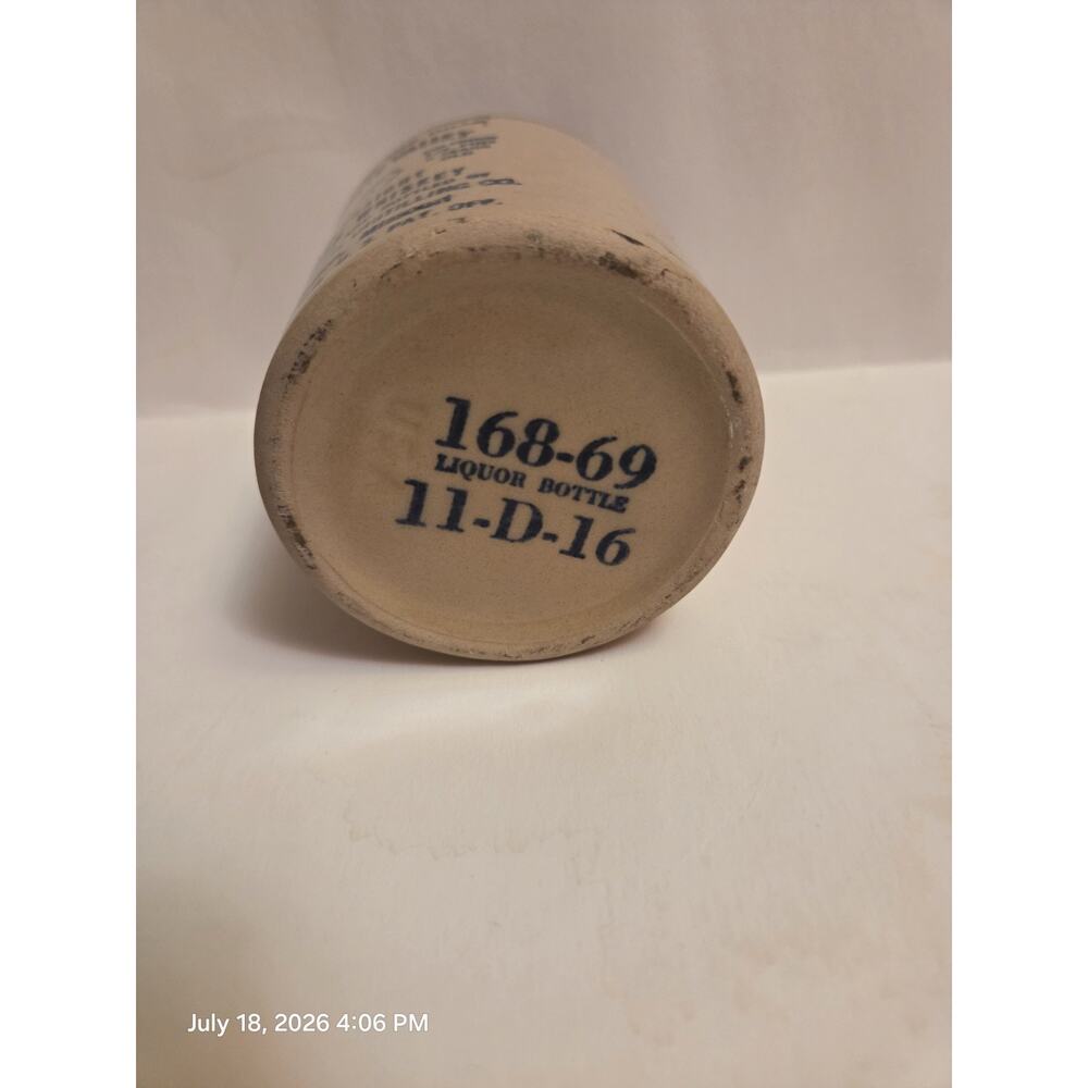Platte Valley Straight Corn Whiskey 1/2 Pint Beige Stoneware Jug Liquor Bottle - Picture 2 of 4